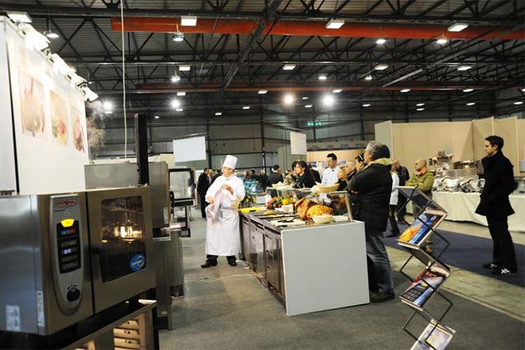 Alla 15ª edizione di Expo Tecnocom 450 stand dedicati ai pubblici esercizi Alla 15ª edizione di Expo Tecnocom 450 stand dedicati ai pubblici esercizi