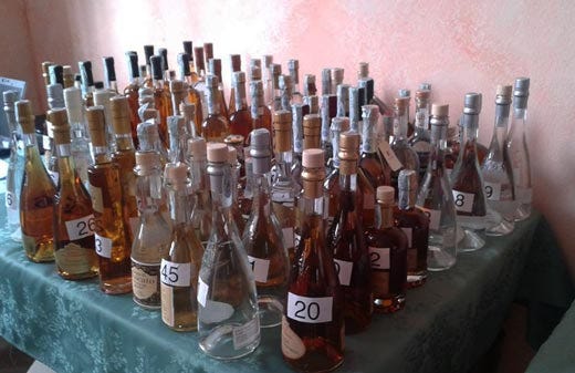Al concorso Alambicco del Garda 2014 
trionfano 38 grappe eccellenti
