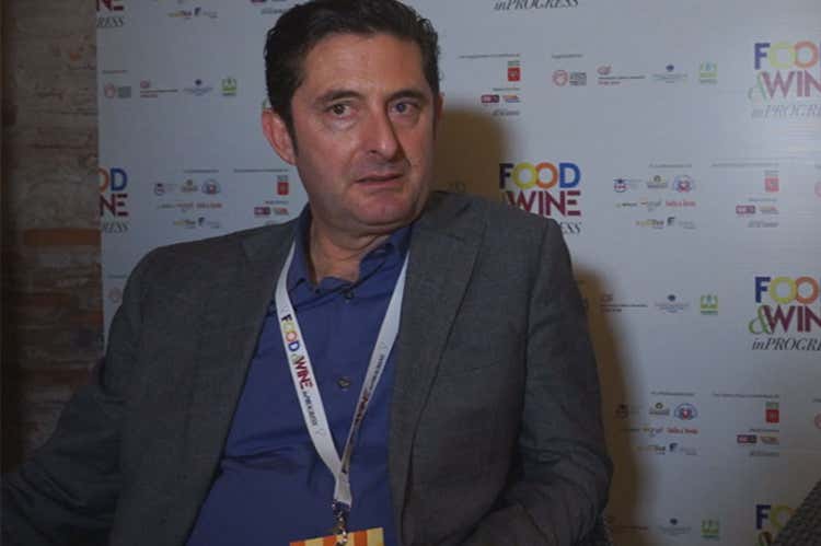 Aldo Cursano - Fipe studia un’alleanza con Facebook per vigilare sulle false recensioni web Aldo Cursano - Fipe studia un’alleanza con Facebook per vigilare sulle false recensioni web