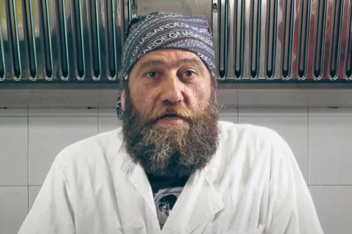 Il ristoratore Alessio Madeddu ucciso a Teulada. Confessa l'assassino: «Motivi passionali» Il ristoratore Alessio Madeddu ucciso a Teulada. Confessa l'assassino: «Motivi passionali»