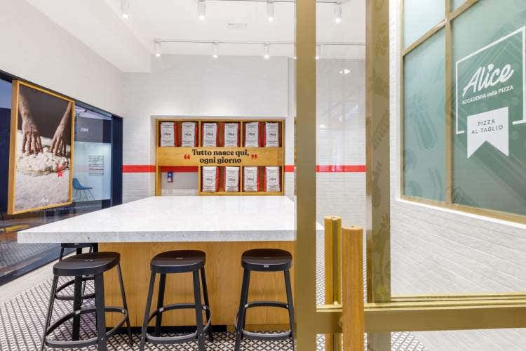 Alice Pizza, apre a Milano la prima pizzeria con Accademia Alice Pizza, apre a Milano la prima pizzeria con Accademia