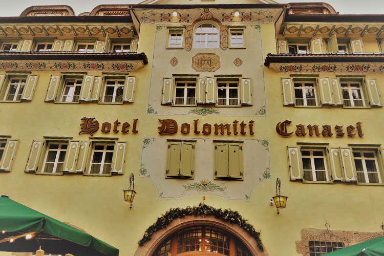 All’Hotel Dolomiti rivive la storia della val di Fassa All’Hotel Dolomiti rivive la storia della val di Fassa