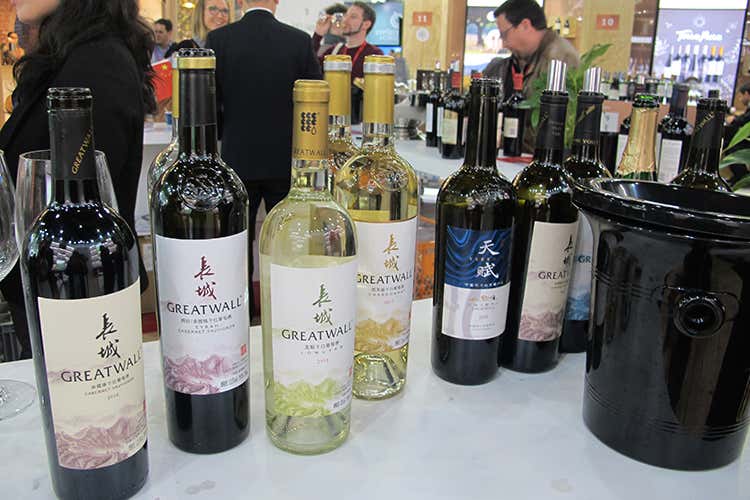 (Alla scoperta dei vini orientali Storie e culture dalla Romania alla Cina) (Alla scoperta dei vini orientali Storie e culture dalla Romania alla Cina)