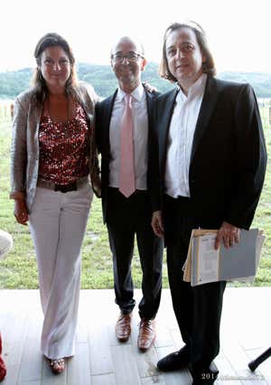 da sinistra: Allegra Antinori, Michel Gotlib (presidente del festival) e Marc Laforet