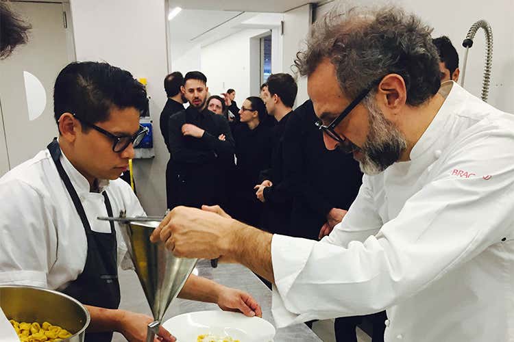 Allen Huynh e Massimo Bottura
