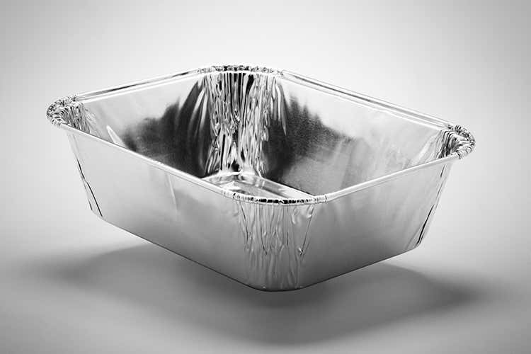 Il limite settimanale di assunzione di alluminio fissato dall&rsquo;Efsa nel 2008 &egrave; di 1 mg per ogni kg di peso corporeo (Alluminio in cucina Sostenibilit&agrave; e salute)