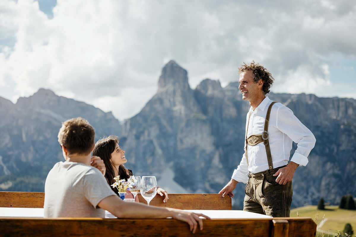 Alta Badia, il calendario estivo degli eventi tra degustazioni e cene in quota