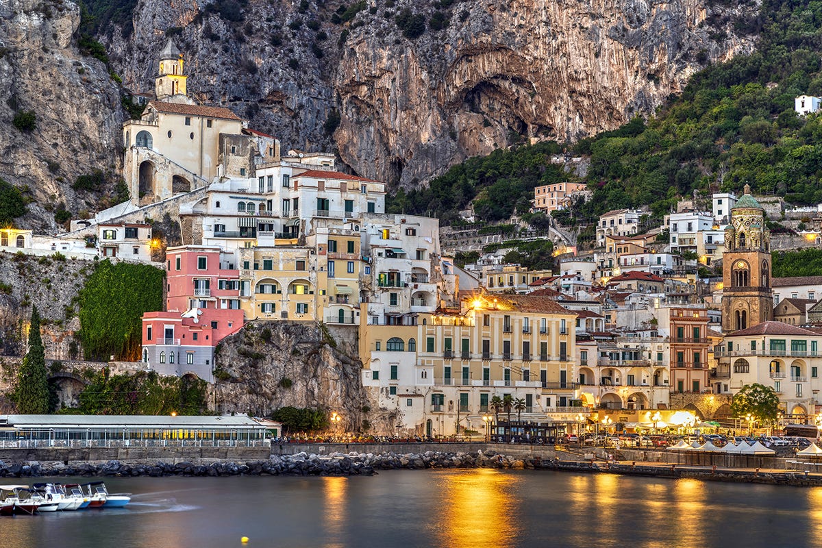 Per iniziare il tour Amalfi è il posto ideale Costiera amalfitana inedita. Ecco dove andare e cosa fare