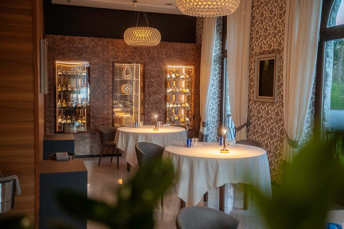 Il ristorante sul lago di Como che ha riscritto l’autunno con tre menu e un’esperienza a “mano libera” Il ristorante sul lago di Como che ha riscritto l’autunno con tre menu e un’esperienza a “mano libera”