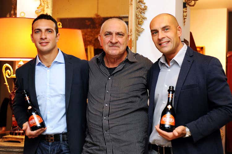 Marco, Santo e Antonello Romeo - Amaranca, l&rsquo;amaro di Romeo I sapori selvatici dell&rsquo;Etna