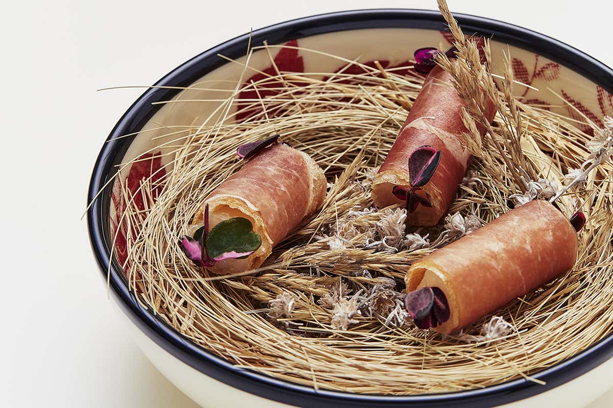 Amuse-bouche: Prosciutto e melone alla coreana Poker per Gucci Osteria: Massimo Bottura arriva a Seul