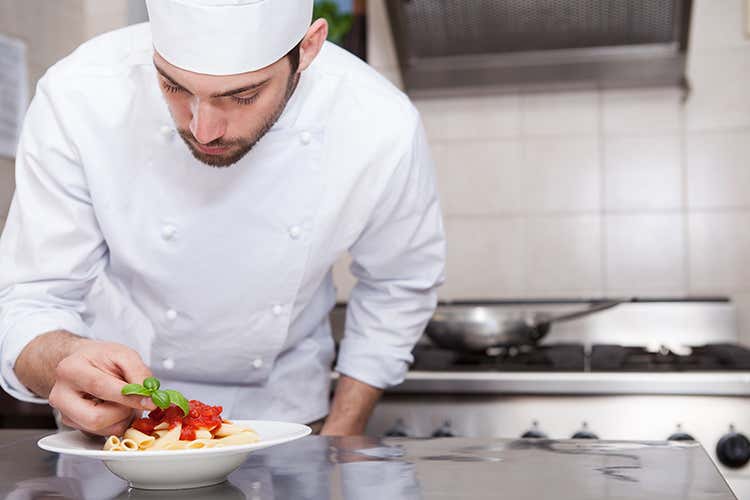 Il recupero delle tradizioni in cucina è una risposta all'esigenza di salvaguardare il Pianeta (Anche a tavola si può salvare la Terra)