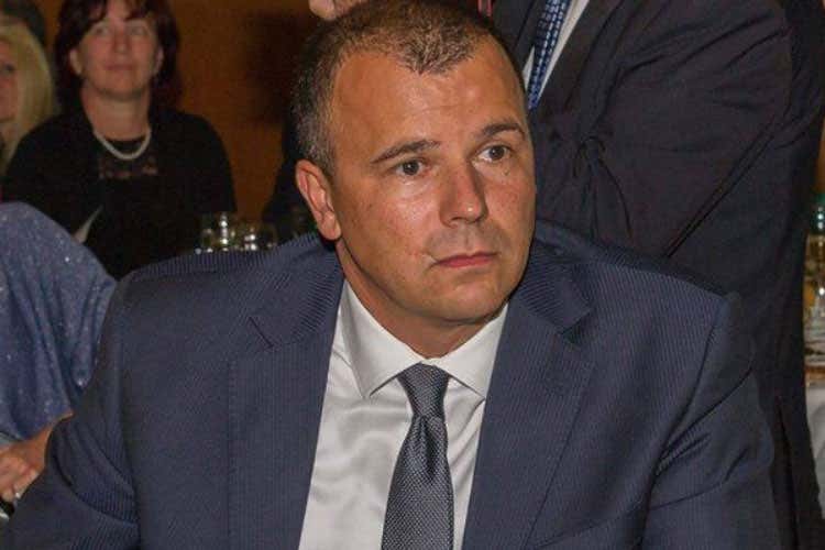 Andrea Giorgi - Il mondo del vino non molla Ritorno in vigna in attesa di guarire