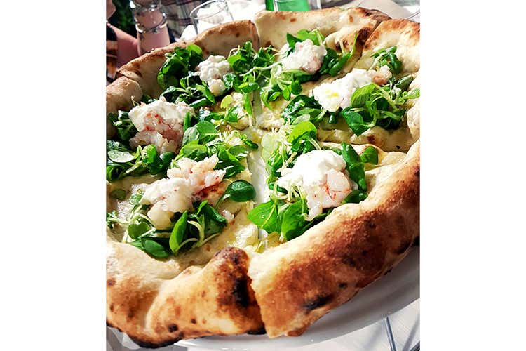 Le pizze di Angelo Pezzella a Roma Menu estivo e nuovi spazi esterni Le pizze di Angelo Pezzella a Roma Menu estivo e nuovi spazi esterni