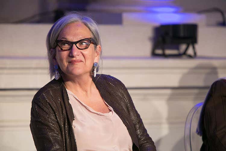 Anna Lapini - Ddl concorrenza, rivalsa degli albergatori Sì a tariffe più basse rispetto a Booking