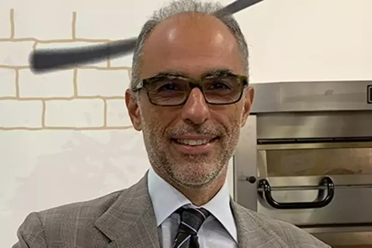 Antimo Caputo &ldquo;San Genn&agrave;&hellip;un Dolce per San Gennaro&rdquo;: aria di finale