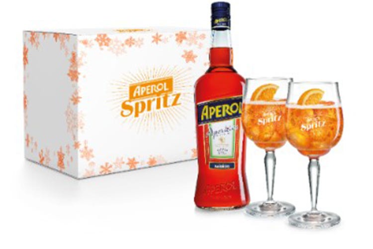 Aperitivo frizzante anche a Natale limited edition Aperol Spritz