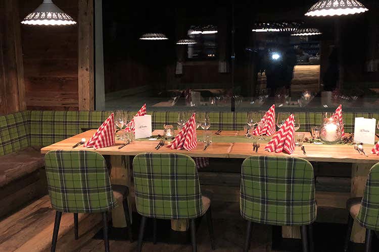 (Arabba, mito per gli sciatori e comunità montana ricca di tradizioni)