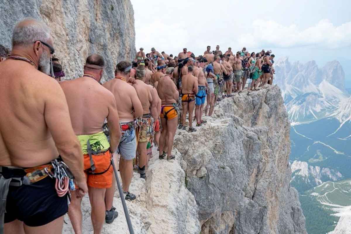 Il turismo del vino che non sacrifica il territorio: il modello Etna Il turismo del vino che non sacrifica il territorio: il modello Etna