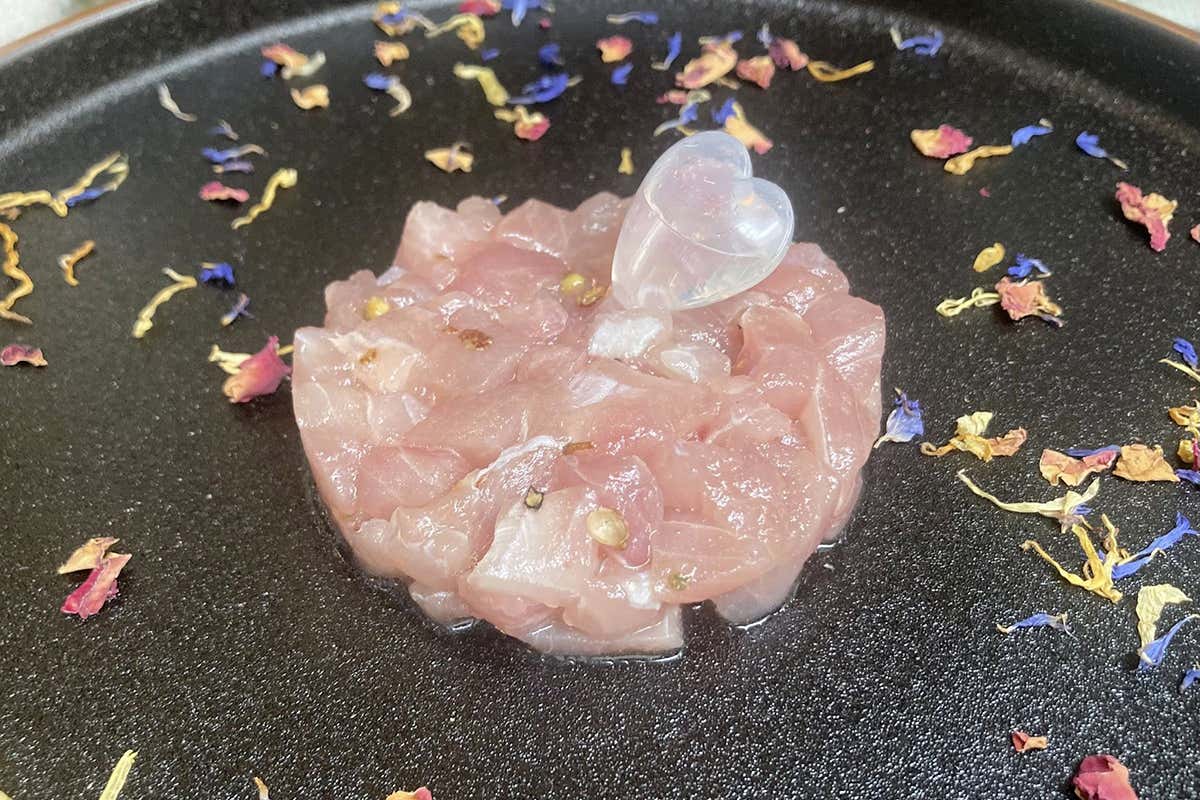 Il ristorante dove mangiare buon pesce e farsi “Quattro Calici” a Messina Il ristorante dove mangiare buon pesce e farsi “Quattro Calici” a Messina