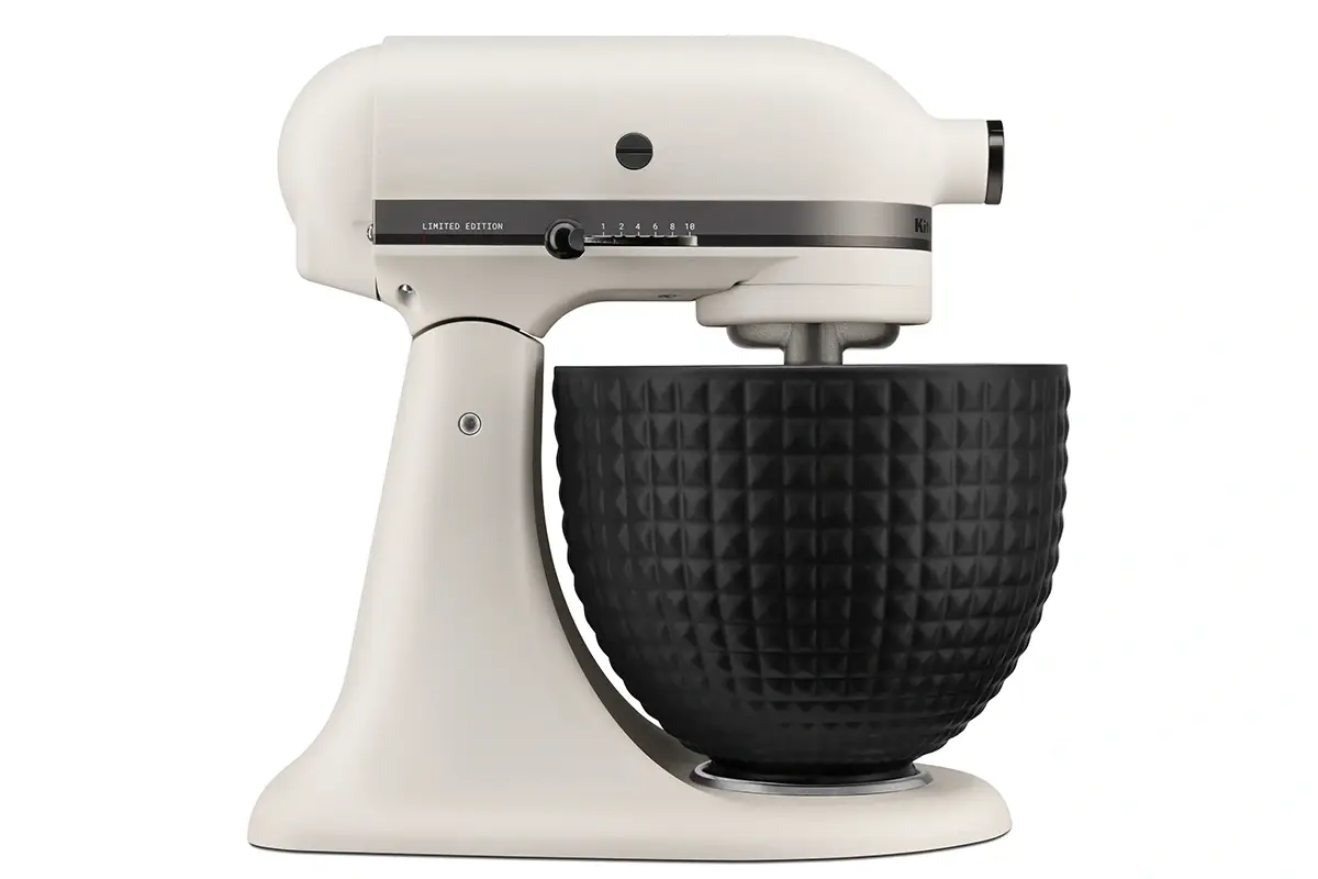 Robot da Cucina Artisan Light &amp; Shadow Il futuro casalingo del cucinare? Ricette da chef con le novit&agrave; di KitchenAid