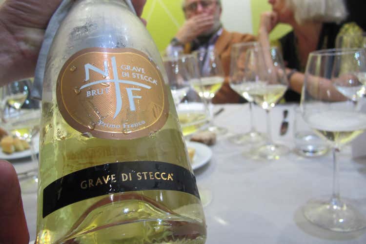 (Artissima tra cibo, vino e arte All&rsquo;Oval di Torino appagati i 5 sensi)