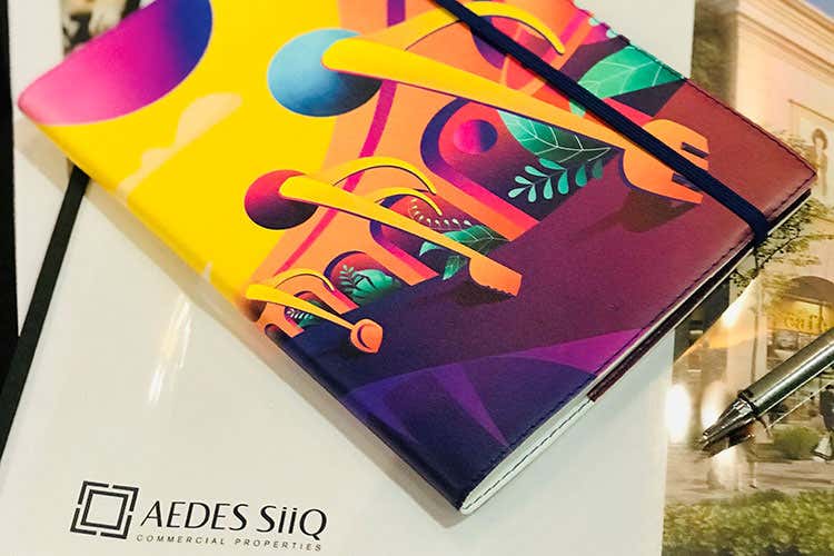 Il gadget firmato Artmenu (Artmenu protagonista a Mapic Cannes) Il gadget firmato Artmenu (Artmenu protagonista a Mapic Cannes)