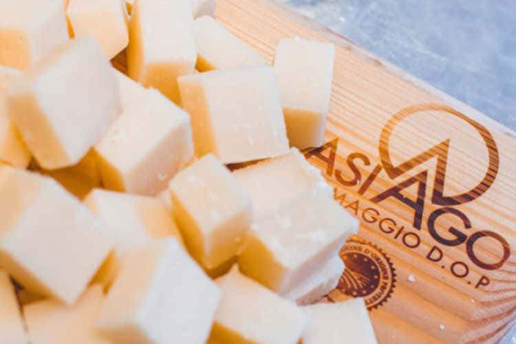 Asiago Dop Prodotto di Montagna festeggia i dieci anni di tutela Asiago Dop Prodotto di Montagna festeggia i dieci anni di tutela