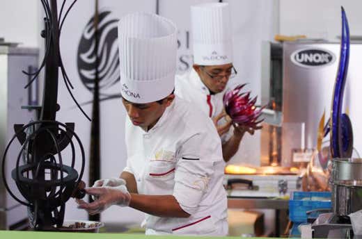 La squadra delle Filippine a lavoro