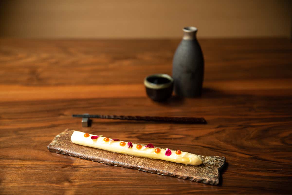 Con Solo Wicky Priyan racconta la sua storia gastronomica e culturale