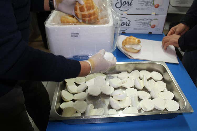 Sorì e Sant’Egidio per i più deboli  Un gesto di vicinanza sotto Natale