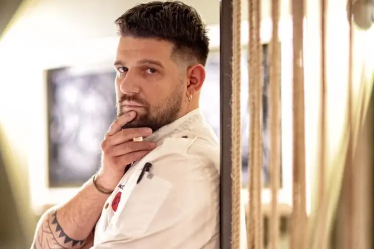 Lorenzo Cantoni, cuoco de Il Frantoio Il Frantoio &egrave; il Miglior ristorante dell&rsquo;olio 2022