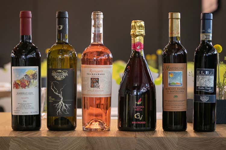 (Autoctoni che Passione Riconoscimento a sei etichette) (Autoctoni che Passione Riconoscimento a sei etichette)