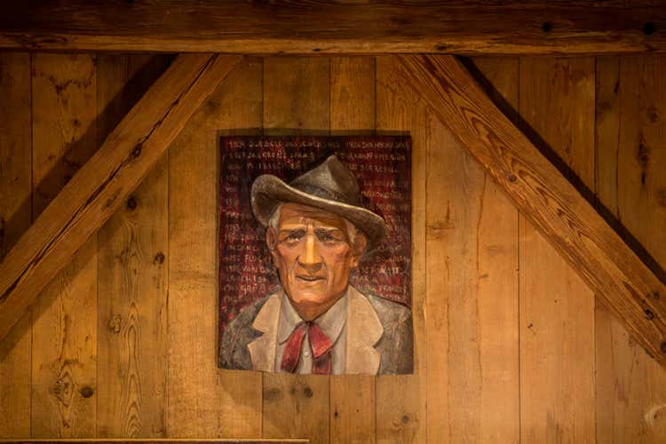 Lungo i sentieri dell'alpinista Luis Trenker (Autunno al Tirler L'eco hotel sull'Alpe di Siusi)