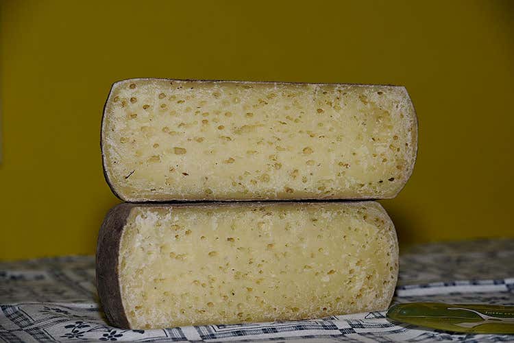 Axridda di Escalapiano - Pr&egrave;sidi Slow Food Ecco tre pecorini dalla Sardegna