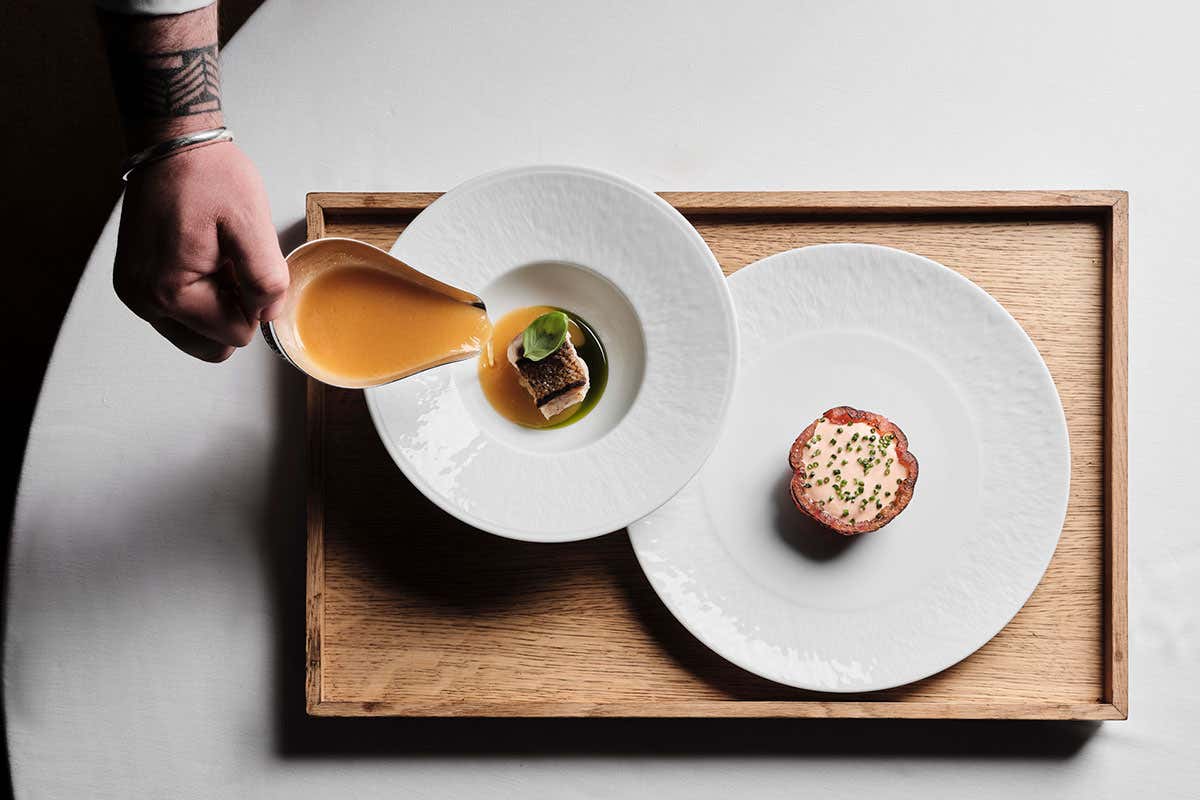 Il ristorante Bu:r di Eugenio Boer riapre nel segno dell’evoluzione Il ristorante Bu:r di Eugenio Boer riapre nel segno dell’evoluzione