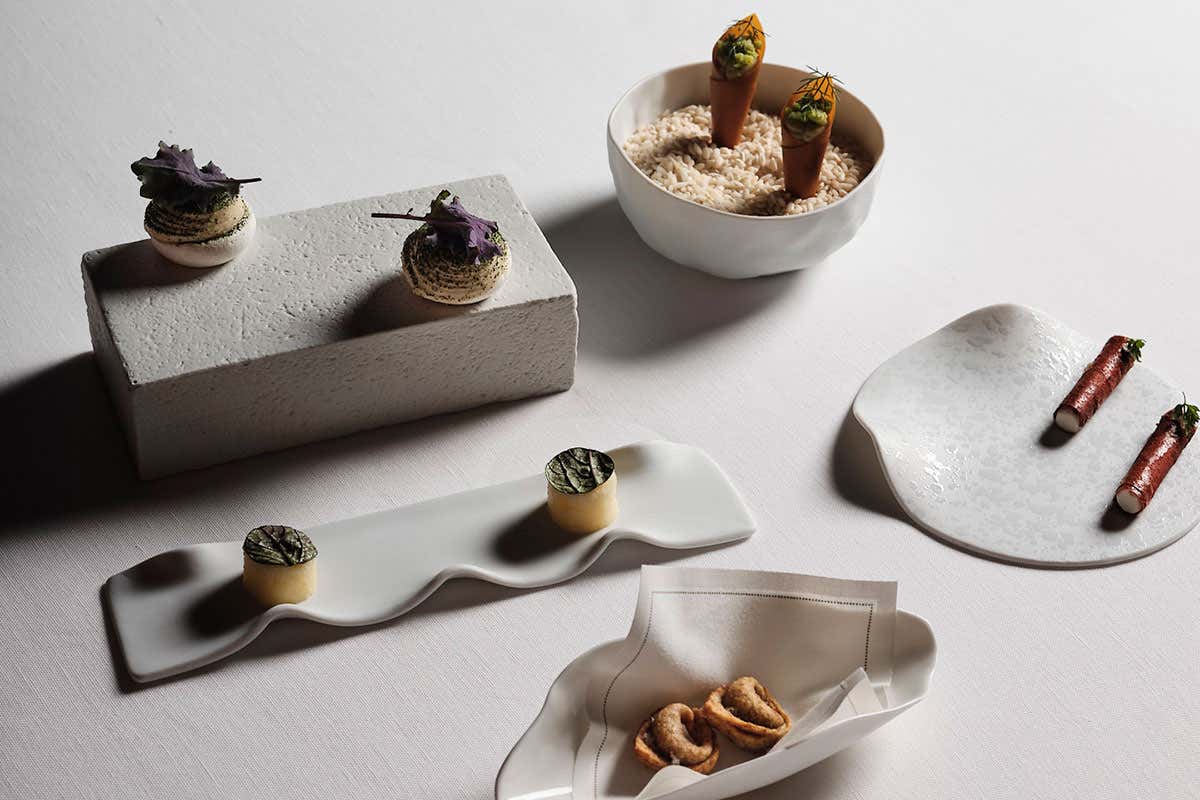 Il ristorante Bu:r di Eugenio Boer riapre nel segno dell’evoluzione Il ristorante Bu:r di Eugenio Boer riapre nel segno dell’evoluzione