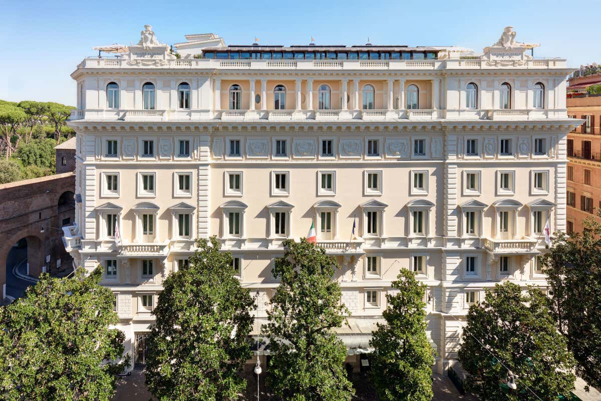 La facciata del Grand Hotel Flora