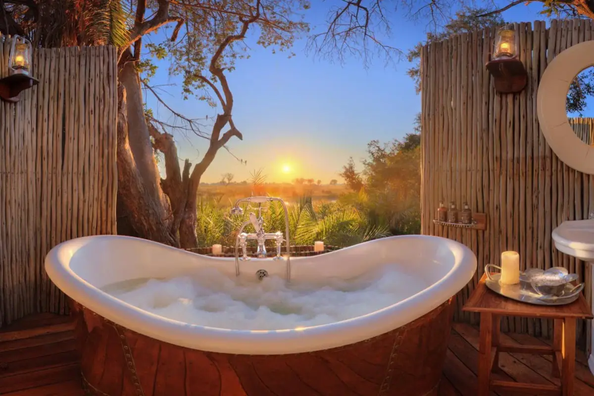 Immersi nella natura Bagni d'hotel, un po' di pi&ugrave; che una passione. Per molti &egrave; il salotto dell'anima