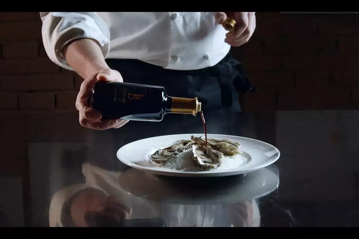 Al via la terza stagione di video La Cucina di LOngino La Cucina di Longino parte con il Balsamico di Modena Bonini