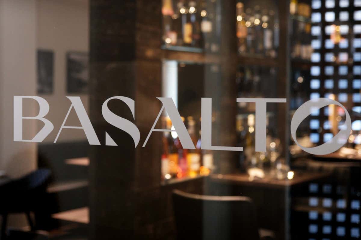 Basalto, il nuovo ristorante nell'hotel di lusso Palazzo Sangiorgio