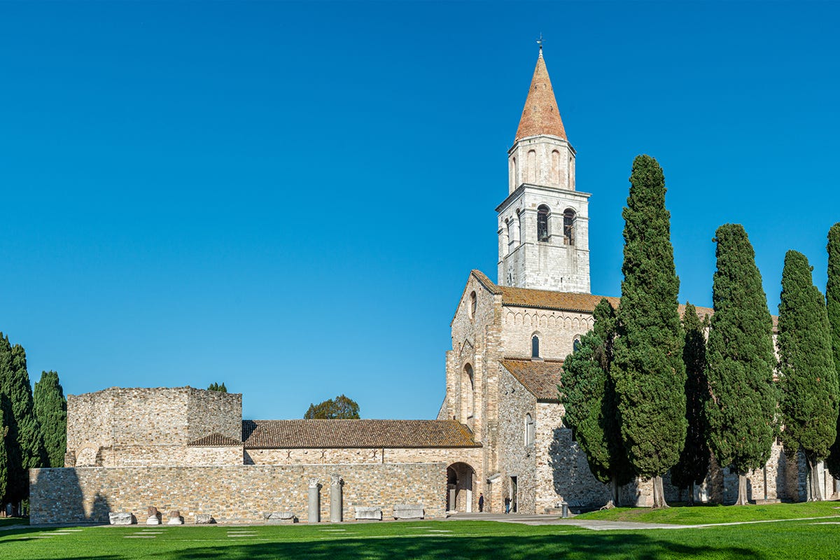 Basilica di Santa Maria Assunta in Aquileia Investire in bellezza: Aquileia dove cinema, cultura e cibo si intrecciano