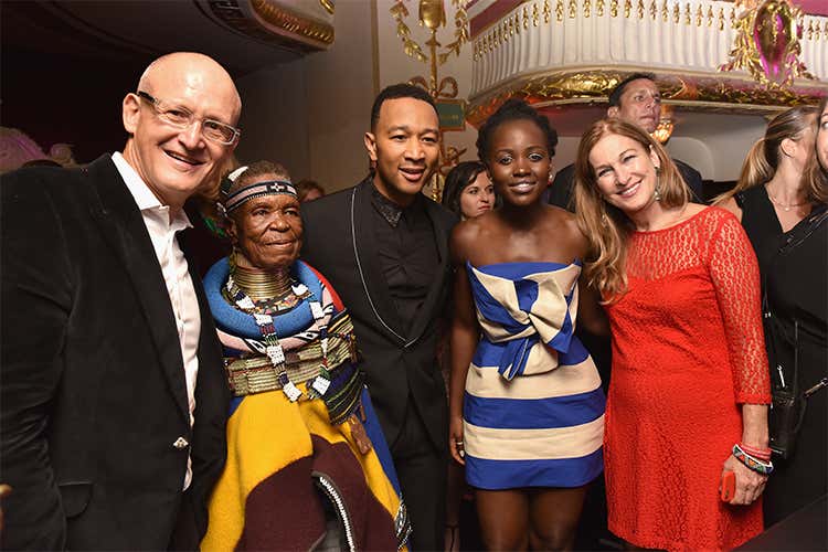 Charles Gibb, Esther Mahlangu, John Legend, Lupita Nyong'o e Deb Dugan