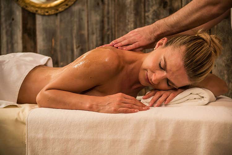 (Belvita Leading Wellnesshotels Südtirol Un gruppo di benessere, sport e cucina) (Belvita Leading Wellnesshotels Südtirol Un gruppo di benessere, sport e cucina)