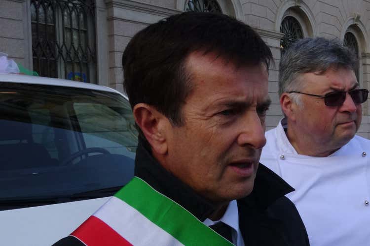 Giorgio Gori - Da Bergamo un pullmino per la Fic Aiuterà i cuochi a raggiungere Amatrice Giorgio Gori - Da Bergamo un pullmino per la Fic Aiuterà i cuochi a raggiungere Amatrice