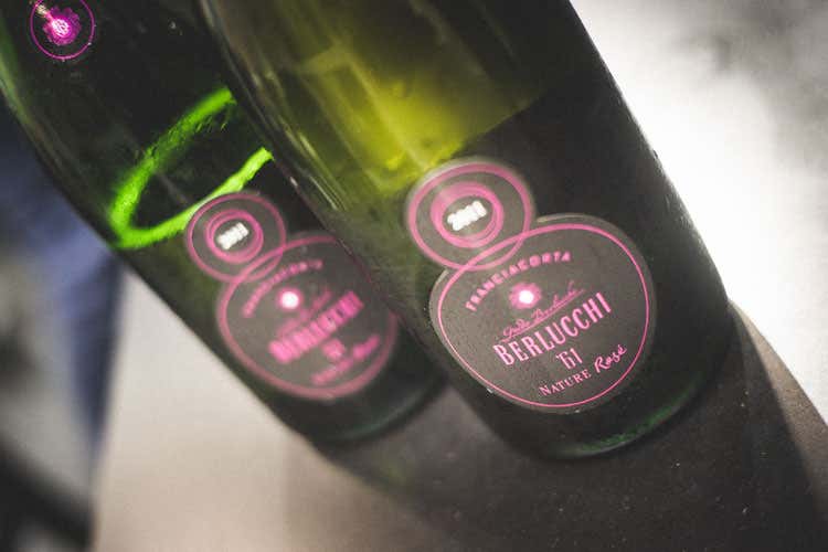 (Berlucchi, tradizione e novità Tra le etichette, un rosé non dosato) (Berlucchi, tradizione e novità Tra le etichette, un rosé non dosato)