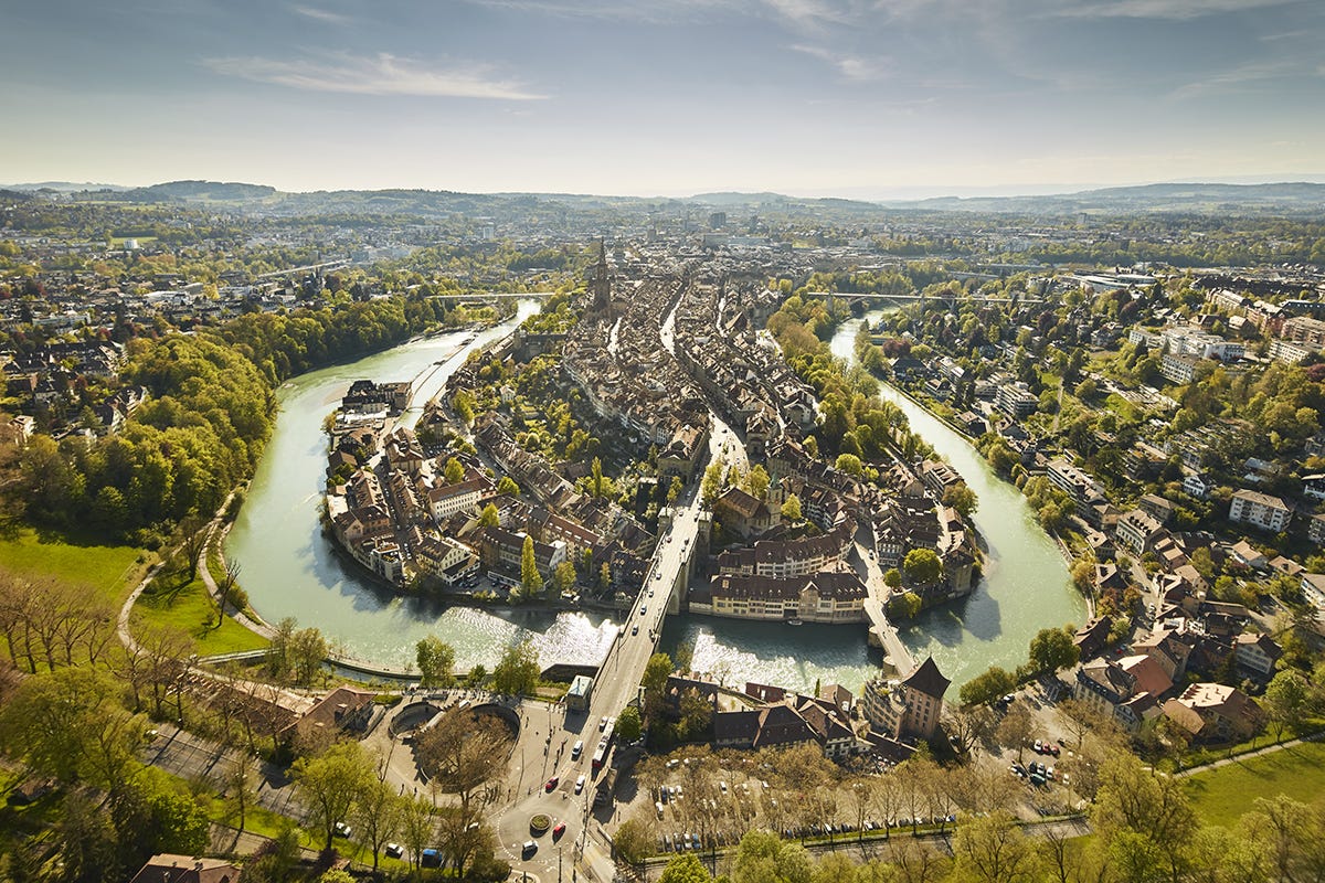 Berna A caccia di borghi e città svizzere con il Trenino verde delle Alpi
