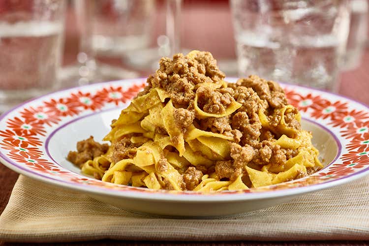 Tagliatelle al ragù - Bertozzi, la trattoria come Bologna comanda Tagliatelle al ragù - Bertozzi, la trattoria come Bologna comanda