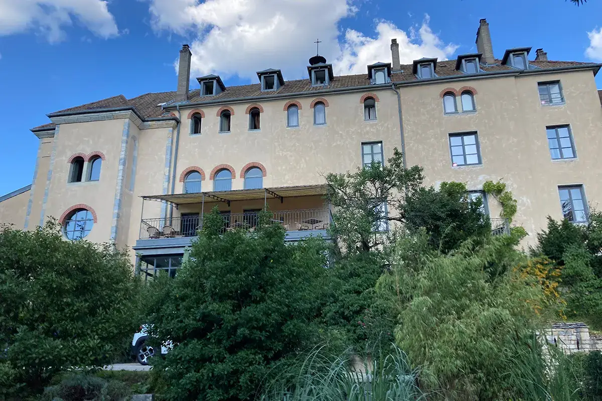 Hotel Le Sauvage A Besançon con un piede nella storia