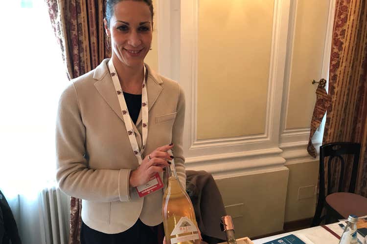 Elisa Dilavanzo (Bio&Dinamica a Merano Wine Festival Un viaggio italiano nei grandi vini bio) Elisa Dilavanzo (Bio&Dinamica a Merano Wine Festival Un viaggio italiano nei grandi vini bio)